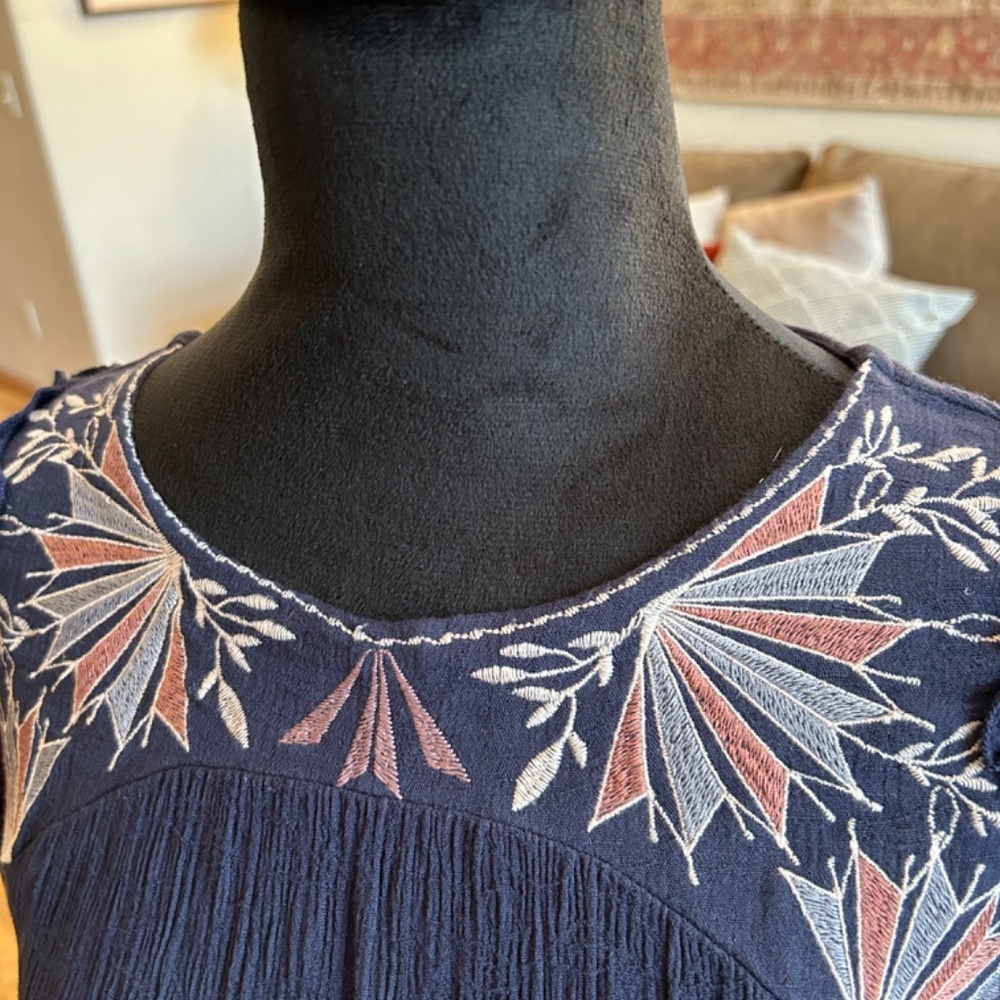 Blouse - Picture 4 of 7